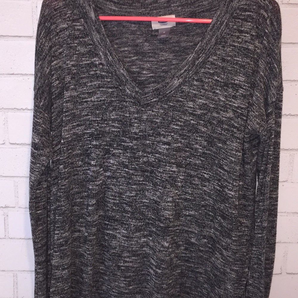 Long sleeve thin sweater